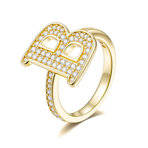 Bague de cocktail de luxe pour femme en moissanite plaqué or 18 carats, lettre D, sertissage pavé, taille brillant rond, micro-incrustation, bijoux - Product Image 1