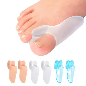Séparateur d'orteils en silicone confortable pour adultes, corrigeant les orteils superposés, soulageant la douleur au pied pour le <span class=keywords><strong>hallux</strong></span> <span class=keywords><strong>valgus</strong></span> du gros orteil - Product Image 1
