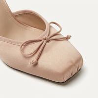 Chaussures à talons aiguilles en satin avec nœud, bout carré, pour femmes, idéales pour mariage et soirée, personnalisables avec logo, faible MOQ, vente en gros, fabrication OEM/ODM