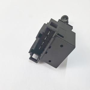 Interruptor de luz de freno para Jetta Bora Polo Passat, pieza de repuesto OEM 1J0945511A - Product Image 4