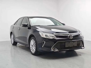 รถยนต์<span class=keywords><strong>มือ</strong></span><span class=keywords><strong>สอง</strong></span> Toyota <span class=keywords><strong>Camry</strong></span> ปี <span class=keywords><strong>2015</strong></span>-2023 เครื่องยนต์ 2.0L/2.5L พวงมาลัยซ้าย เบาะหนังสีเข้ม ล้อแม็ก R16 เกียร์อัตโนมัติ ภายในกว้างขวาง เหมาะสำหรับการเดินทางประจำวันและครอบครัว - Product Image 2