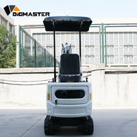 Mini-excavatrice sur chenilles diesel Digger Master blanche 0,7 tonne avec moteur EPA et pompe hydraulique, à prix abordable, à vendre