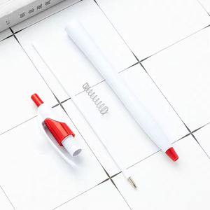 Stylo publicitaire personnalisé très orange avec logo, pas cher - Product Image 4