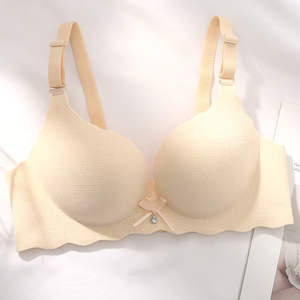 Soutien-gorge spécial push-up épaissi pour petites poitrines, sans armatures, décolleté en V profond, effet volume, pour poitrine plate - Product Image 1