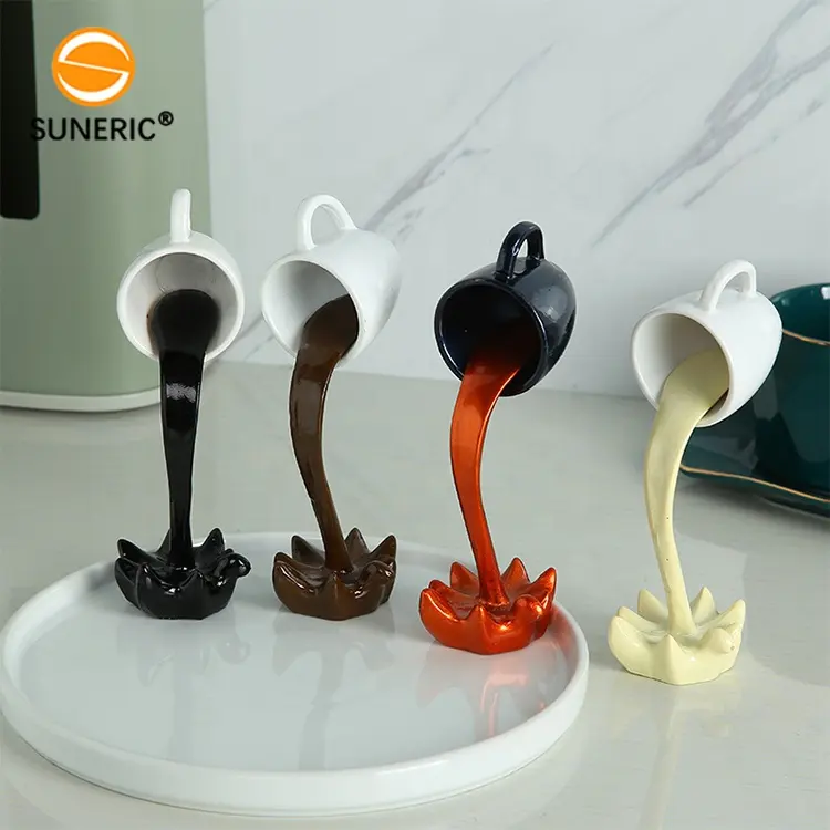 Taza de café con escultura decorativa para escritorio, artesanía de resina 3D colgante flotante, vaso de café