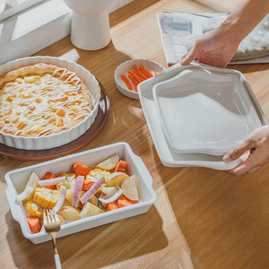 Platos <span class=keywords><strong>para</strong></span> <span class=keywords><strong>Hornear</strong></span> de Cerámica con Borde Ondulado y Cuerpo Resistente al Calor, Moldes <span class=keywords><strong>para</strong></span> Tartas y Pizzas <span class=keywords><strong>para</strong></span> <span class=keywords><strong>Hornear</strong></span> y Cocinar <span class=keywords><strong>en</strong></span> <span class=keywords><strong>Casa</strong></span> a Diario - Product Image 2