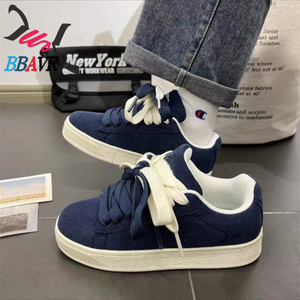 Men's Blue Low-top Loafers, Spring Chic Men's Versatile Niche Canvas Shoes, German Training Sneakers, and Fashionable Board Shoe - Product Image 1