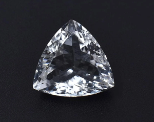 หินควอตซ์คริสตัลธรรมชาติเกรดสูง18.50Ct เจียระไนเหลี่ยมเพชรพลอยสูง18X19X10มม. มีความต้องการสูงถึงล้าน - Product Image 3