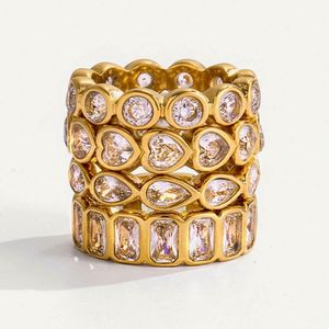 <span class=keywords><strong>2026</strong></span> Мода 18K позолоченный из нержавеющей стали кластер сердце обручальное кольцо водонепроницаемые ювелирные изделия для подарка унисекс - Product Image 1