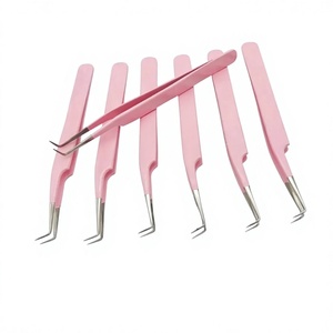 Pinzas para Pestañas de Volumen de Acero Inoxidable con Punta de Fibra, Color Rosa Bebé, Recubrimiento en Polvo, Agarre Liso, Aislamiento, Marca Privada - Product Image 2