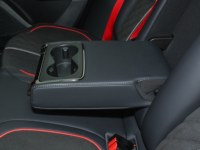 Nouvelle voiture Lynk & Co 03 2026 03+ 2.0TD automatique berline 5 places, véhicule essence, turbocompressé, R19, conduite à gauche, version basique