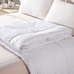 تاجر الجملة الصينية خليط ستوكات النسيج 100% النقي الطبيعي mulberry لحاف من الحرير - Product Image 4