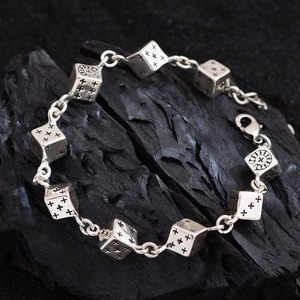 Pulsera de Plata de Ley con Números Romanos Cuadrados, Estilo Punk Retro, para Mujer, Elegante y Ligera, Estilo Moderno - Product Image 1