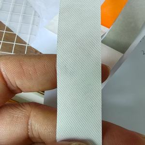 Bracelet en papier Tyvek personnalisable avec logo, promotionnel, écologique, imperméable, sportif, à numéros séquentiels, pour événements - Product Image 3