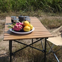 Tragbarer Klappbarer Camping-Tisch mit Ei-förmigem Design Leichtgewichtiger und Platzsparender Aluminium-Camping-Tisch