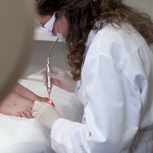 Máquina láser de diodo de alta potencia, 60w, 810/980/1064nm, <span class=keywords><strong>para</strong></span> onicomicosis/toallitas de hongos/terapia física, dispositivo de uso doméstico - Product Image 2