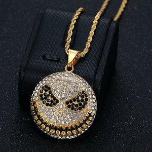 Collier Pendentif Crâne Souriante Gothique en Acier Inoxydable Plaqué Or 18 carats avec Zircons et Cristaux, Style Hip Hop Bling Bling pour Hommes - Product Image 2