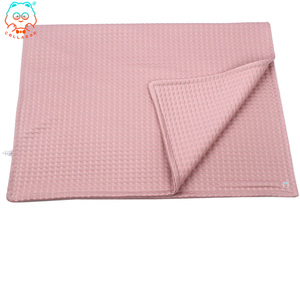 COLLABOR Manta de refrigeración OEM ODM de 5 colores para cama Manta de refrigeración lavable de fábrica para perros Manta de refrigeración de hielo plegable - Product Image 6
