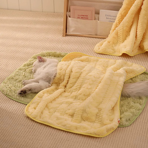 Pet <b>Blanket</b> Cat Bed Winter Warmth Thick Sleeping Mat All Season For Cats - Product Image 1
