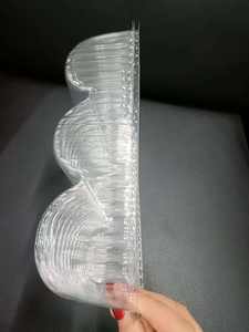 Plateau alimentaire en PET <span class=keywords><strong>de</strong></span> qualité alimentaire durable à 3 compartiments transparent <span class=keywords><strong>pour</strong></span> la dégustation en boulangerie, la présentation <span class=keywords><strong>de</strong></span> desserts, les apéritifs <span class=keywords><strong>de</strong></span> traiteur - Product Image 4