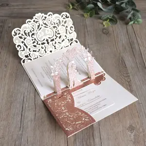 Laser Gesneden Drievoudige Roségouden Bloemenboog Pop-Up Bruiloft Uitnodigingskaart 3d Glitter Pocket Envelop Uitnodigen