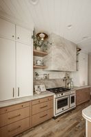 Armoires de cuisine modulaires modernes en chêne blanc finition shaker, robinet en marbre, charnières, taille et couleur personnalisées, finition blanche écologique