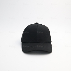 BSCI Usine OEM Confortable Casquette de Baseball à Bord Incurvé pour Femmes Motif Léopard/Dot avec Porte-Queue de Cheval Casquettes de Baseball Sans Marque - Product Image 6