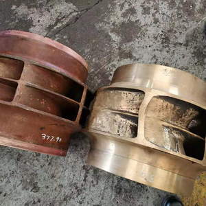 Impulsor de Cobre Curvo de 4 Aspas Pulido para Montaje Horizontal en Bombas Centrífugas - Product Image 2