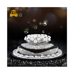 Ambientador de coche Diamond Luxury Scent Color personalizado Diseño de flores Perfume de aceite Fragancia de aire automática para dama - Product Image 1