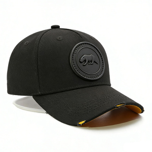 Cappellino da Baseball Personalizzato con Patch Ricamata, Applicazione Sfilacciata Multicolore, Cotone Invecchiato Unisex Regolabile - Product Image 1