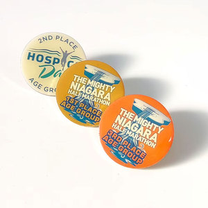 Elegantes Insignias de Solapa Personalizadas de Esmalte con Cierre de Mariposa para la Identidad de la Empresa y Ocasiones Oficiales - Product Image 2