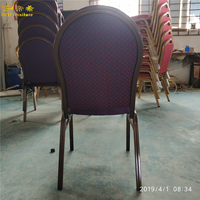 Pasokan pabrik mahkota kembali susun kursi perjamuan furnitur mewah makan diskon kursi perjamuan untuk dijual
