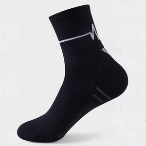 High Quality Wholesale Professional Sports <b>Socks</b> Marathon Running Moisture-Wicking Training Mid-Calf <b>Socks</b> - Product Image 6