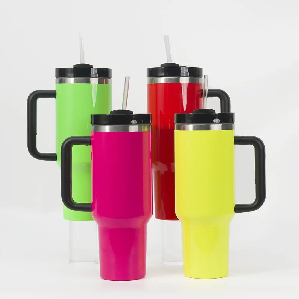 Флуоресцентная цветная дорожная чашка из нержавеющей стали с логотипом под заказ, уличный стакан 40 унций с ручкой и соломой
