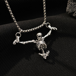 Retro Gothic Halskette Punk-Stil bestraft Mann Schädel Anhänger Halskette Kreative Hip Hop personal isierte Halskette Party Schmuck - Product Image 5