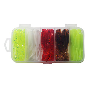 Señuelo de pesca YJAquahunter Mini Squid de 65 mm y 0.8 g, cebo biónico ultrasuave para la pesca de pez mandarín - Product Image 1
