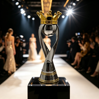 Trophée personnalisé en métal, figurine couronne, couronne dorée électroplaquée, sculpture torsadée argentée, décoration de bal, trophée d'honneur pour compétition
