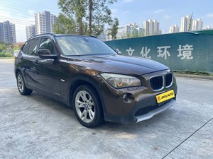 BMW X1 modèle 2012 <span class=keywords><strong>S</strong></span> Drive20i Leading Edition 2.0T 8 vitesses automatique turbo véhicule d'occasion - Product Image 3