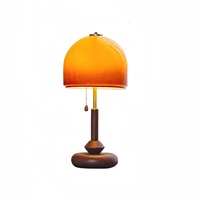 Lampe de table vintage tendance, couleur noyer rétro, verre jaune coucher de soleil, lumière d'ambiance, lampe de chevet créative de style américain