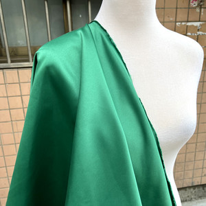 Vente en gros stock personnalisé de haute qualité satin de soie extensible 150 g/m² acétate de brillance soyeuse pour robes de mariée - Product Image 4