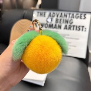 Cintre <span class=keywords><strong>de</strong></span> voiture-Pendentif <span class=keywords><strong>de</strong></span> clé <span class=keywords><strong>de</strong></span> voiture en peluche mignon - Product Image 5