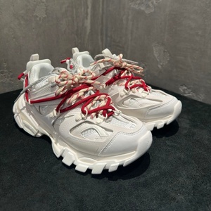 Calzado Deportivo Casual de Estilo Retro, Producción Original Personalizada por un Diseñador Reconocido, Listo para Enviar, con Excelente Transpirabilidad - Product Image 2