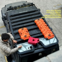 Planches de traction tout-terrain + réservoir d'eau pour porte-bagages de toit 15L/7L |   Support antivol |   Équipement de tout-terrain 4x4
