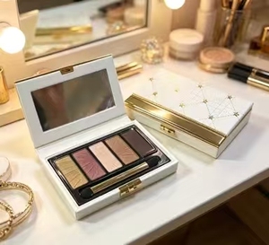 Cross border hot selling 5-color eye shadow diamond high gloss palette luxury leather <b>case</b> long effect eye <b>makeup</b> matte shimmer - Product Image 2