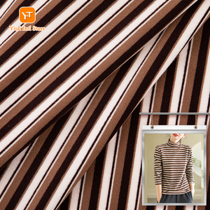 Tissu tricoté extensible doux et ajusté, rayé multicolore, teint en fil, mélange polyester-spandex pour cols roulés et leggings élégants et chauds - Product Image 1