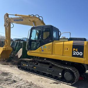 Excavatrice sur chenilles Komatsu PC200 d'occasion, 20 tonnes, d'origine japonaise, en bon état - Product Image 2
