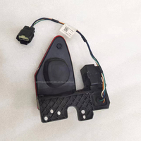 Prix de gros Panneau de garniture de port de charge de pièces automobiles pour tesla X/S 1042766-00-E 1038557-00-C