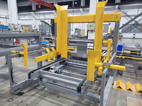 Machine de superposition et de désuperposition de palettes entièrement automatique. Manutention facile des palettes vides pour économiser du travail et optimiser l'entrepôt