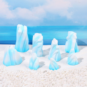 Décorations d'aquarium en résine, paysage miniature iceberg, ensemble de huit pièces, style moderne, ornements pour animaux de compagnie - Product Image 1