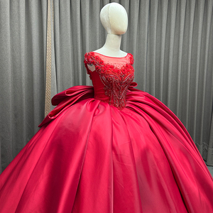 Vestido de Gala Rojo para Quinceañera XV Años y Vestidos de Princesa para Fiesta de 16 Años con Cola de Capilla, Vestidos de Noche - Product Image 5